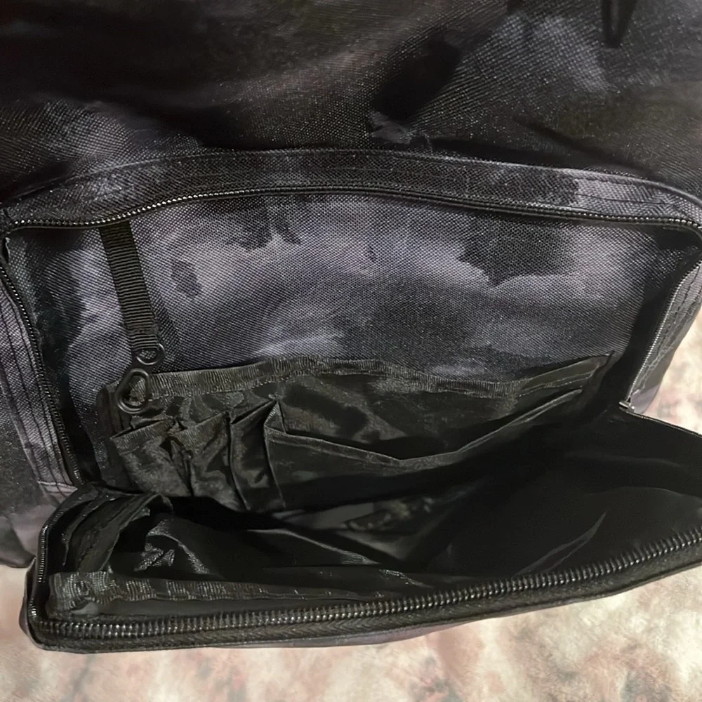 Backpack - Picture 7 of 13